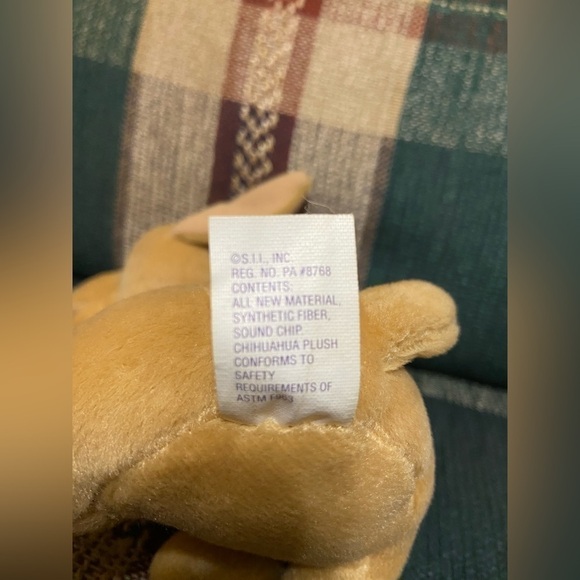 TACO Bell 2000 Happy New Year Chihuahua Plush @@@@Sound don’t work!!!! - Picture 7 of 10